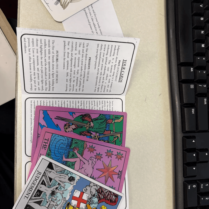 Customer's tarot reading